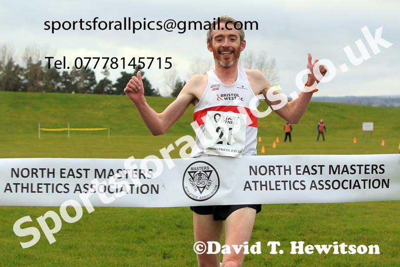 Mens 35 to 64 2023 NEMAA Cross Country, Croft Circuit, North Yorkshire. Photo: David T. Hewitson/Sports for All Pics